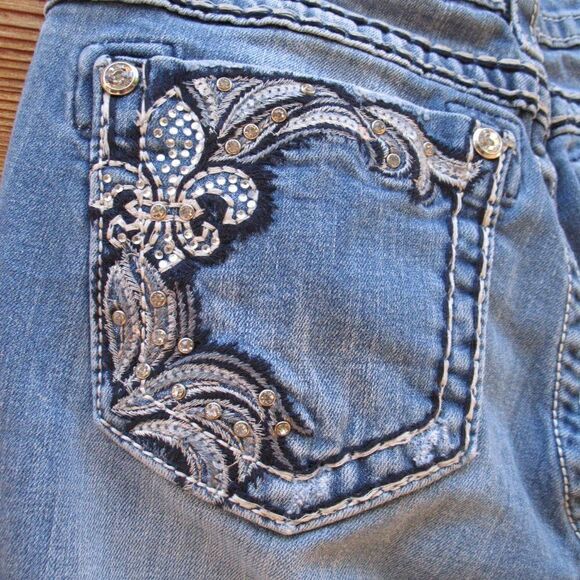 Miss Me Distressed Boot Cut Jeans - Picture 7 of 9